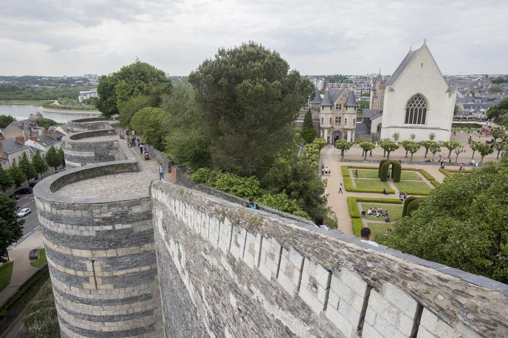Kyriad Angers Ouest Beaucouzé Zewnętrze zdjęcie